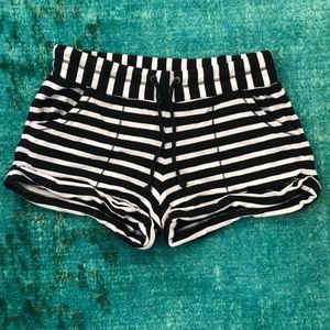 Banana republic lounge shorts